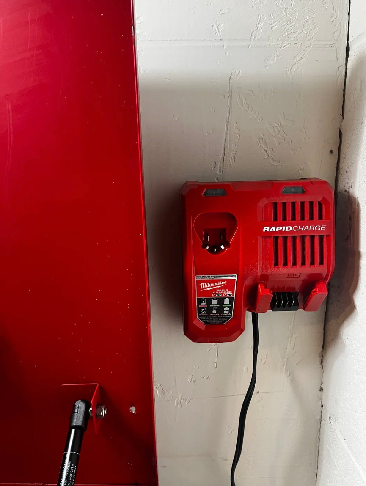 Milwaukee M18/M12 Charger Wall Mount – 2 Pack